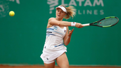 Nadia Podoroska disputa el primer set ante Elina Svitolina