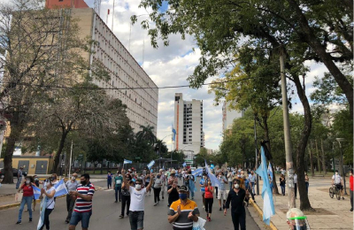 Nuevo banderazo a pesar de las restricciones para circular