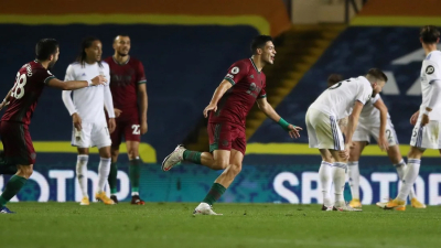 Premier League: el Leeds perdió el invicto ante el Wolverhampton
