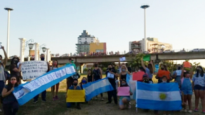 Tránsito interprovincial: fuerte reclamo por la liberación del Puente Chaco-Corrientes