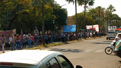 Organizaciones sociales se movilizan en el día de la no violencia hacia las mujeres
