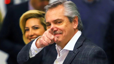En su primer año de gestión, Fernández cumplió 3 de 20 promesas de campaña chequeadas