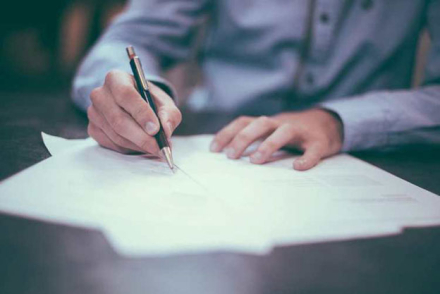firmando.jpg