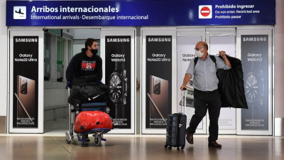 Cierre de fronteras: confirman que no habrá vuelos de repatriación para los argentinos en el exterior