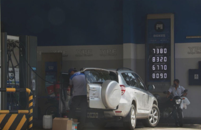 Combustibles: con el nuevo aumento llenar el tanque puede costar $5000