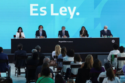 ley.jpg