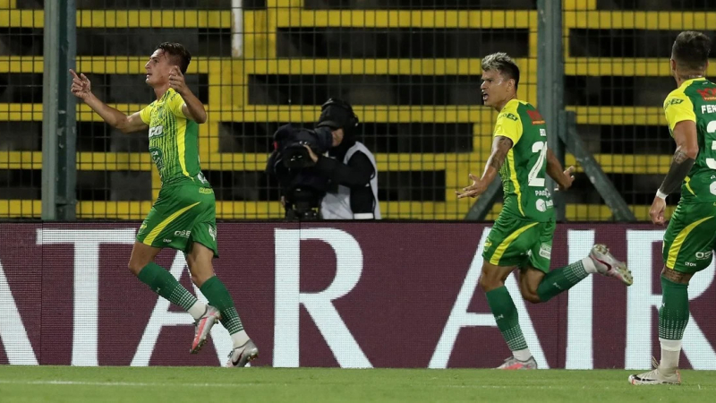Defensa y Justicia goleó y se metió en la final de la Sudamericana