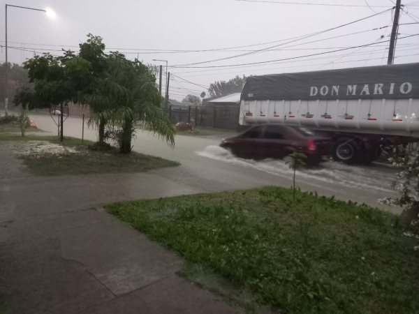 Barrio 300 viviendas y Vial.