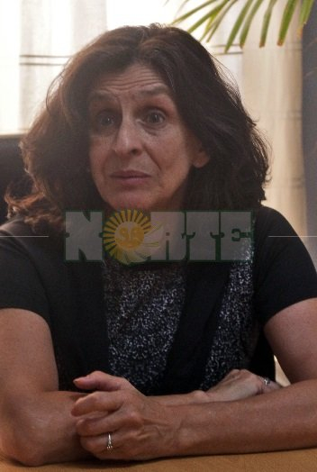 gloria zalazar vert.jpg