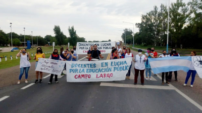 Campo Largo: docentes cortaron la ruta 89