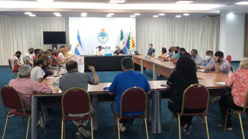 El Gobierno y los docentes se reúnen en busca de un acuerdo salarial
