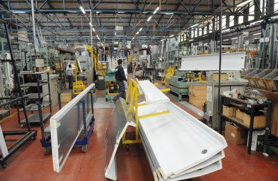 Empresarios valoran reducción de aportes, pero quedan expectantes por la inclusión del comercio