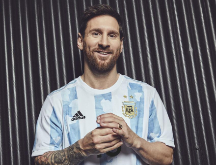 camiseta.jpg copy