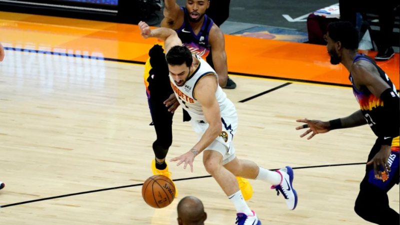 NBA: Denver cayó ante Phoenix en el inicio de la semi