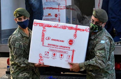 Llegan más vacunas y estudian ampliar la cobertura