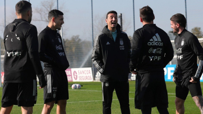 El 11 que probó Scaloni para el debut contra Chile