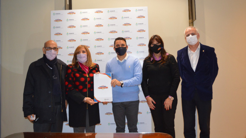 Convenio entre Lotería Chaqueña y la UNNE para respaldar al Instituto de Medicina Regional en su labor contra el Covid-19