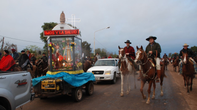 Tradición y cultura se fusionan en una nueva edición de la Cabalgata de la Fe