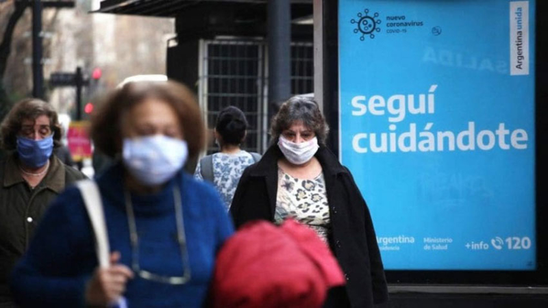 Confirmaron 224 muertes y 5.358 contagios en las últimas 24 horas