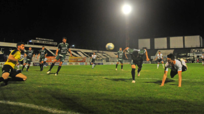 For Ever fue efectivo con Siergiejuk y cantó victoria ante Sportivo Belgrano