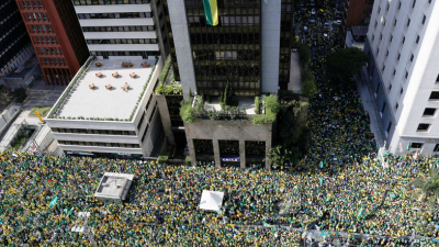 Bolsonaro amenazó a la Justicia y dijo que no cumplirá órdenes judiciales