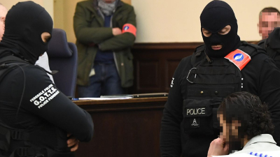 Sospechoso de ataques en París dice que es “un soldado del Estado Islámico”