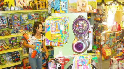 Jugueterías y librerías impulsaron las ventas minoristas de las pymes