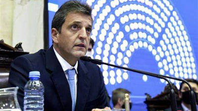 Massa convocó a todos los sectores a definir un acuerdo a largo plazo