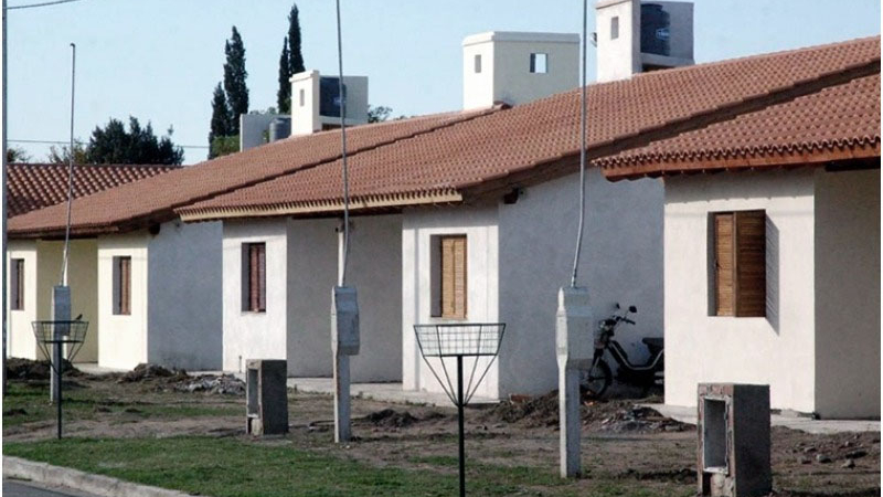 Proponen incluir la "dimensión humana" a la hora de diseñar viviendas sociales en el NEA