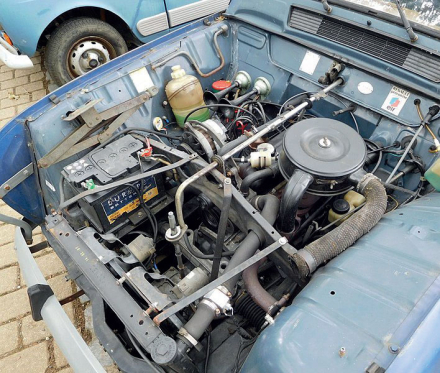 renault4.jpg