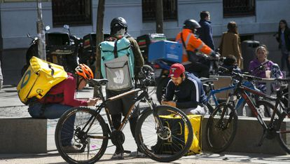 jovenes trabajos precarios.jpg