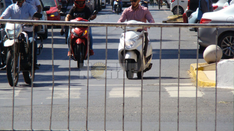 Karting callejero: caos en el tránsito y bronca en el centro