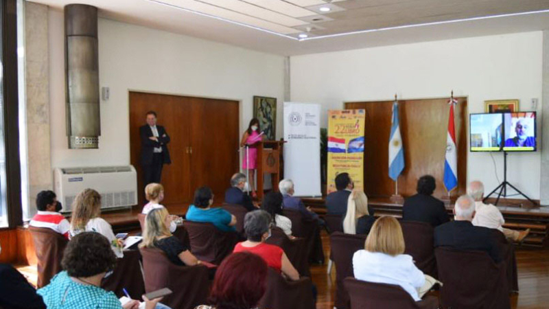 En Paraguay lanzaron la Feria del Libro Chacú-Guaranítica
