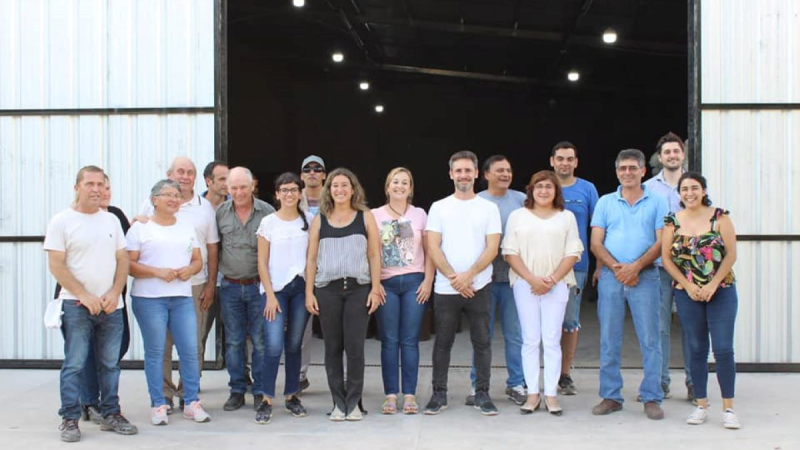 Apoyo crediticio para el sector apícola en Charata