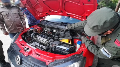 Monte Quemado: trasladaban 3 kilos de cocaína dentro del filtro de aire de un auto