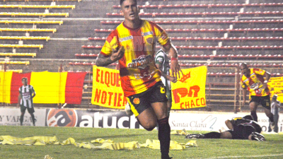 Sarmiento debutó con una sonrisa ante Unión de Sunchales