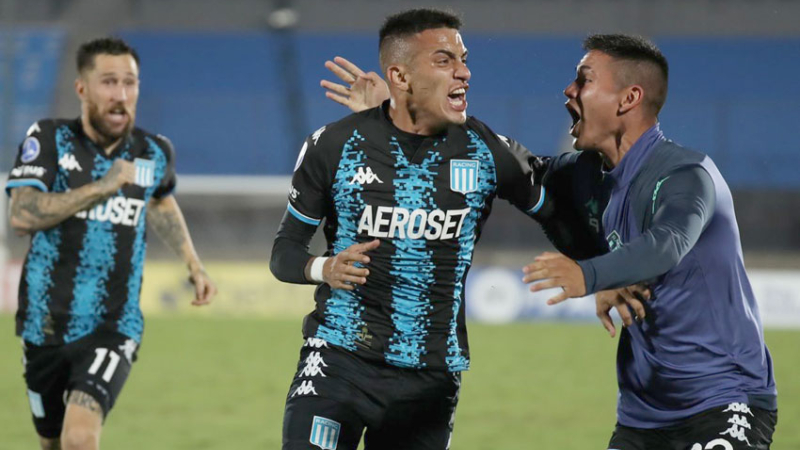 La "Gagonetta" de Racing puso primera en el Centenario
