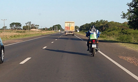 MOTOS-EN-LA-RUTA.jpg