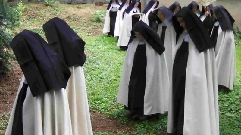 El arzobispo de Salta fue acusado de violencia de género por las monjas del convento San Bernardo