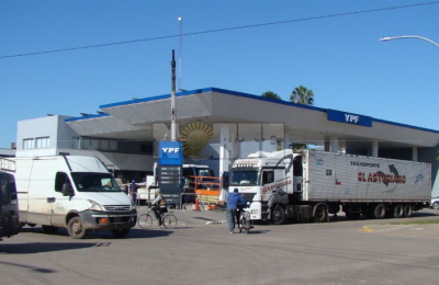 Estaciones locales esperan importaciones para satisfacer la demanda de gasoil