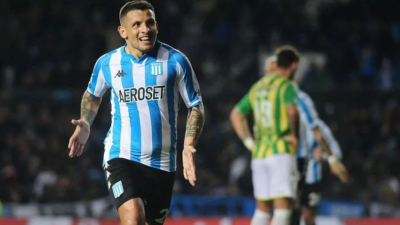 Racing se reencontró con su mejor versión ante un débil Aldosivi