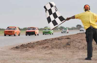 La quinta del Zonal de Automovilismo empieza a rugir en el circuito de Machagai