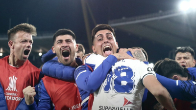 ¡Vélez a semifinales!