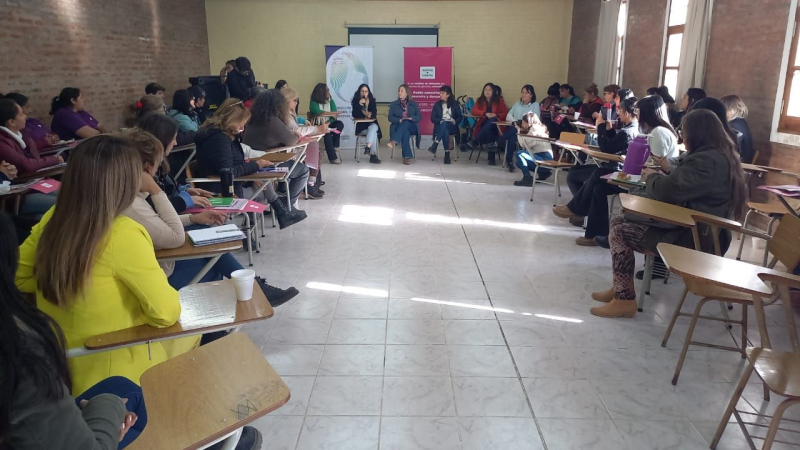 Mujeres de la economía local: comenzaron los talleres en el interior provincial