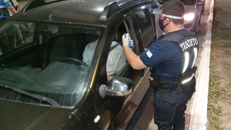 Beber y manejar no es negocio: multas de hasta $260.000 por alcoholemia positiva