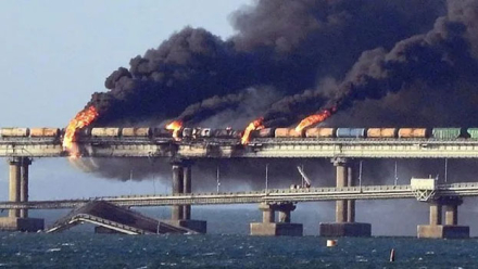 explosion-puente-crimea2jpg.jpg