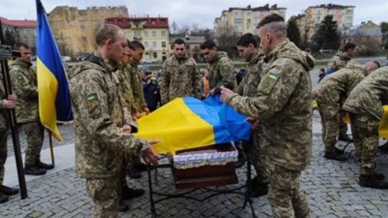 Ucrania recibió 62 cadáveres de soldados devueltos por Rusia
