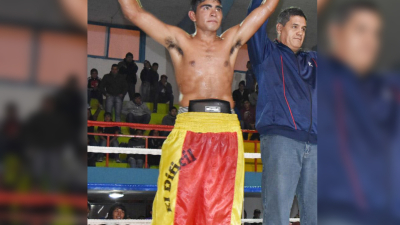 Con el duelo de Torres y Esquivel, regresa el boxeo al "Potrero" de Sáenz Peña