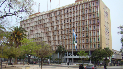 Mas de cinco mil trabajadores se inscribieron para el pase a planta en el Estado