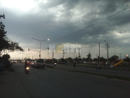gris tormenta.jfif